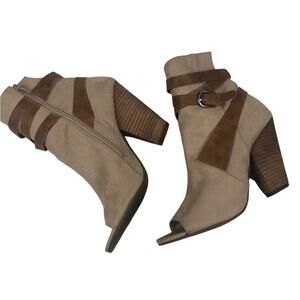 Coconuts by Matisse Peep toe Boots 10M